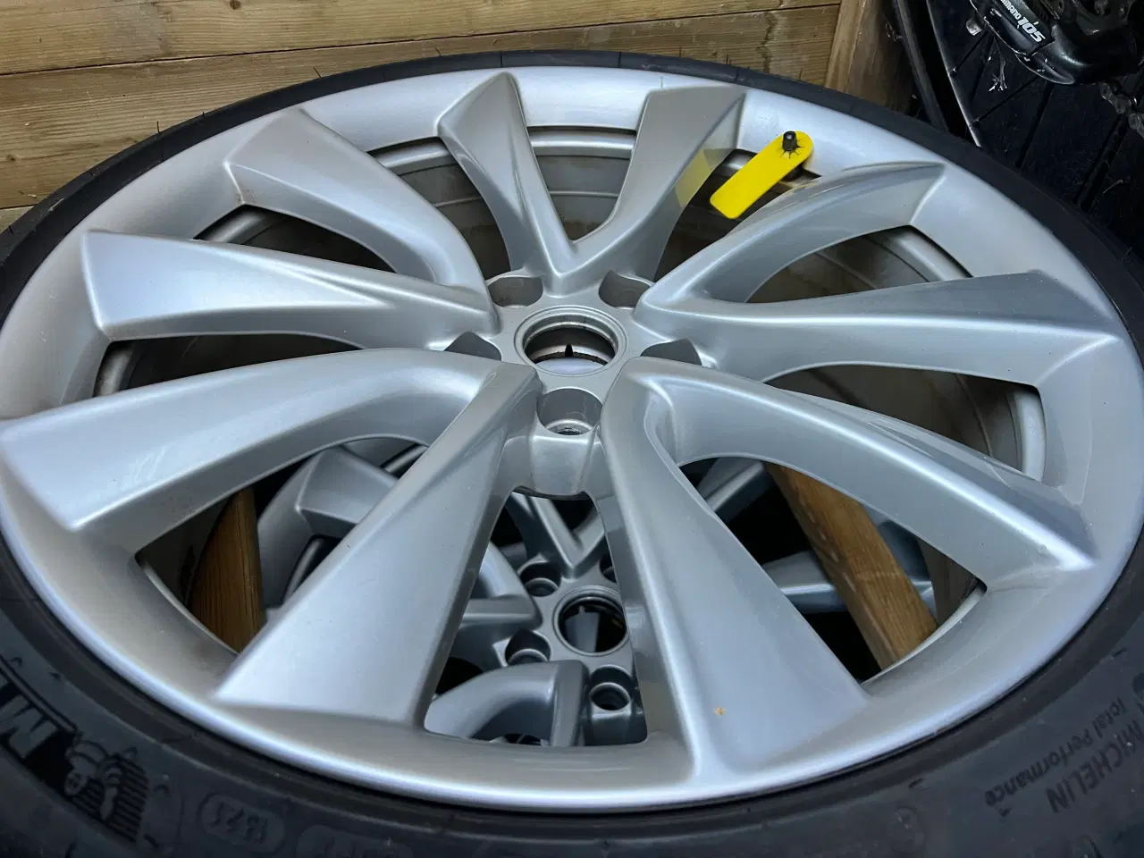 Billede 2 - Tesla original alufælge