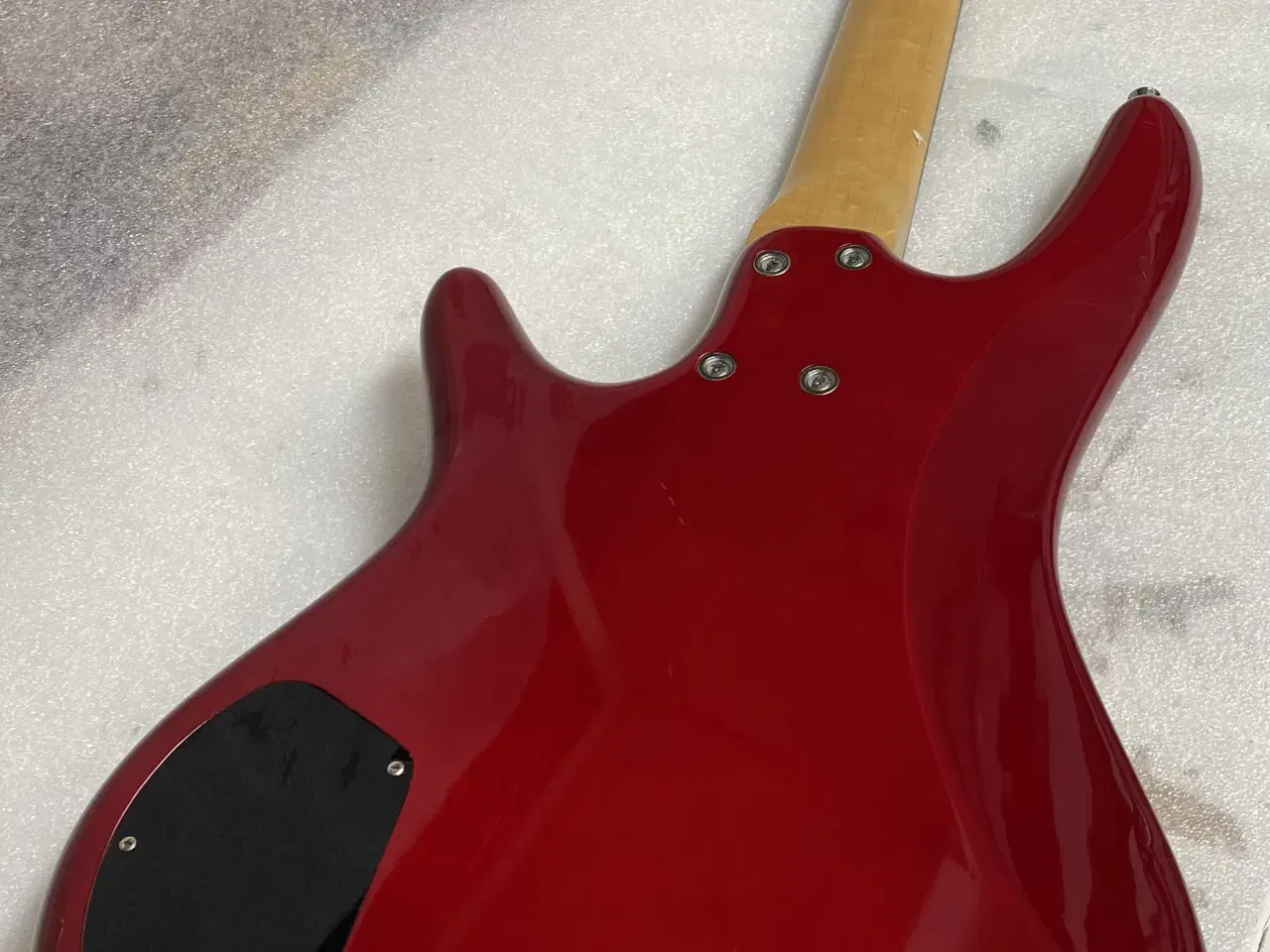 Billede 2 - Ibanez N427 elbas – 4-strenget – rød højglans