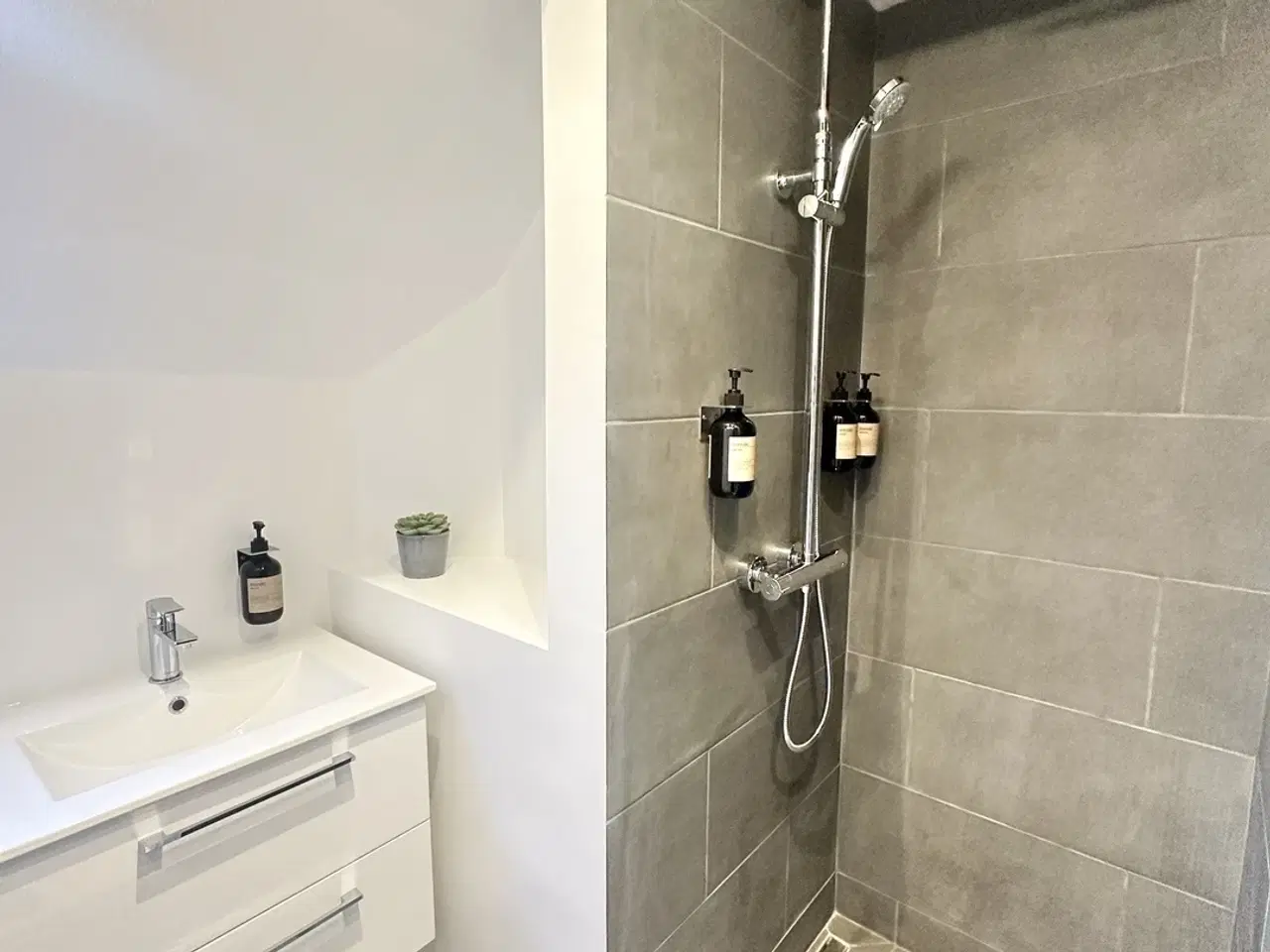 Billede 4 - Komplet nyrenoveret 100 m2 øverst oppe udsigt til Runde Tårn