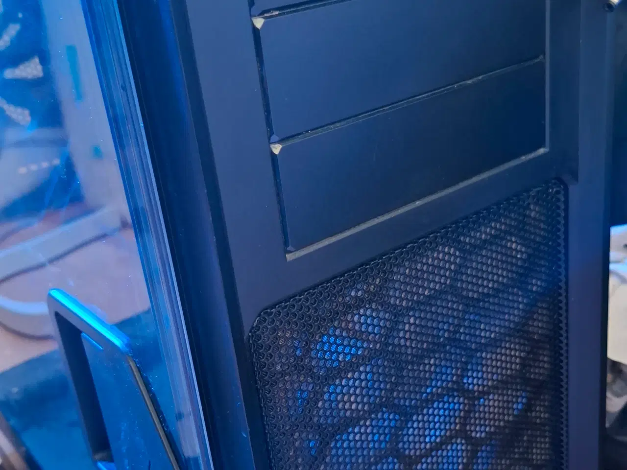 Billede 2 - Gamer PC med i7-8700K & GTX 1080 – Stadig stærk ti