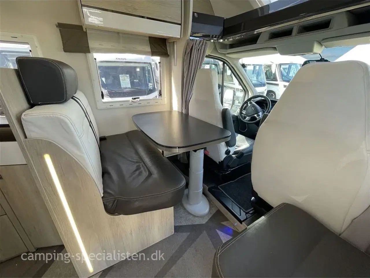 Billede 4 - 2018 - Chausson Flash 628 EB Pæn og velholdt Chausson Flash 628 EB fra 2018 - Kan nu opleves hos Camping-Specialisten i Silkeborg