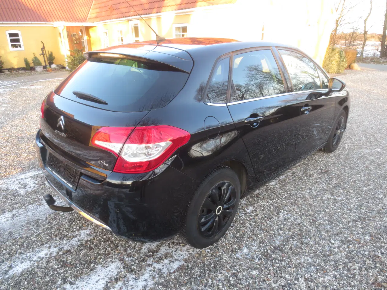 Billede 5 - Citroen C 4 1.6 HDi År 2012. Nysynet.