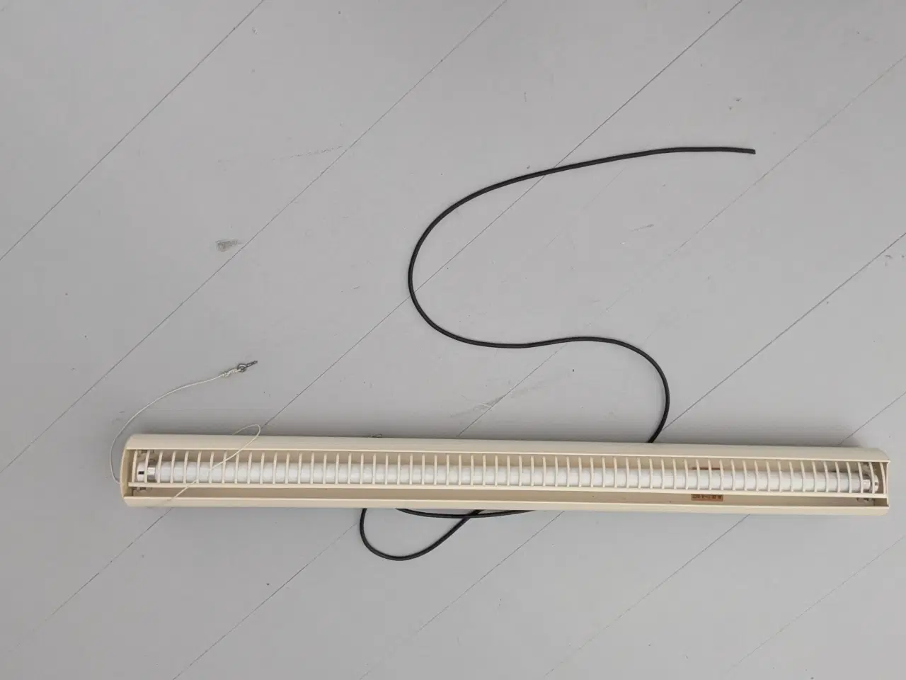 Billede 1 - Lysstofarmatur