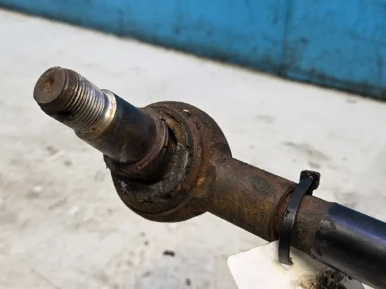 Billede 2 - Massey Ferguson 7252 Styrecylinder 45100025