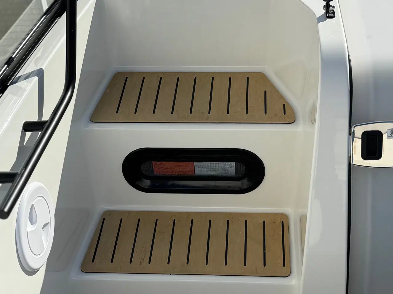 Billede 21 - Quicksilver Activ 605 Cruiser med F150 Mercury-EFI 3,0L XL 4 takt Exclusive Deluxe Line