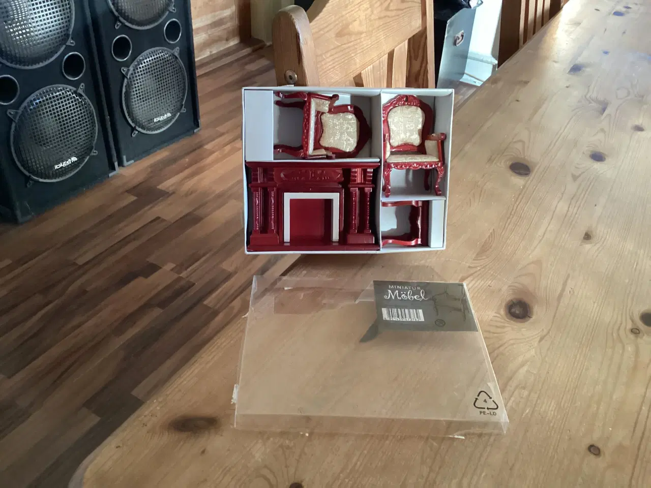 Billede 2 - Retro Dukker, Møbler, Sminke ting, Retro Klokke