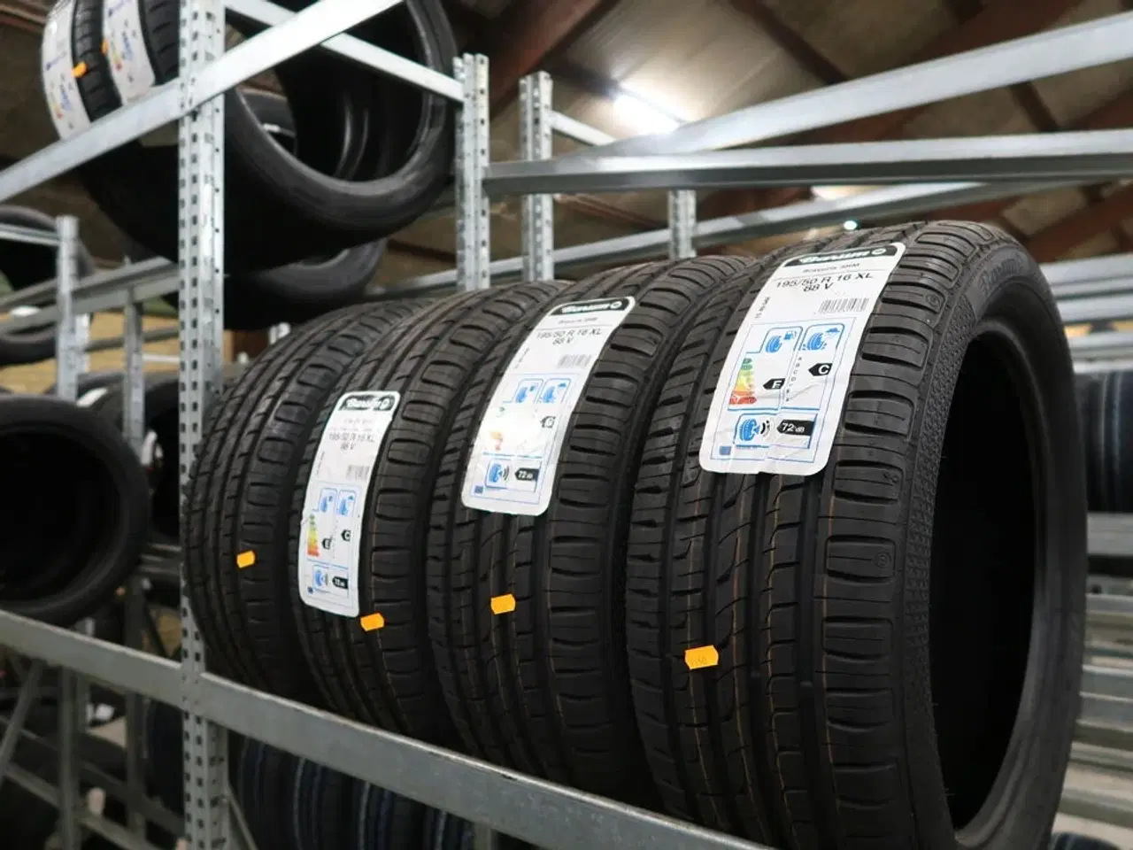 Billede 1 - 4 stk. dæk BARUM 195/50R16XL 88V