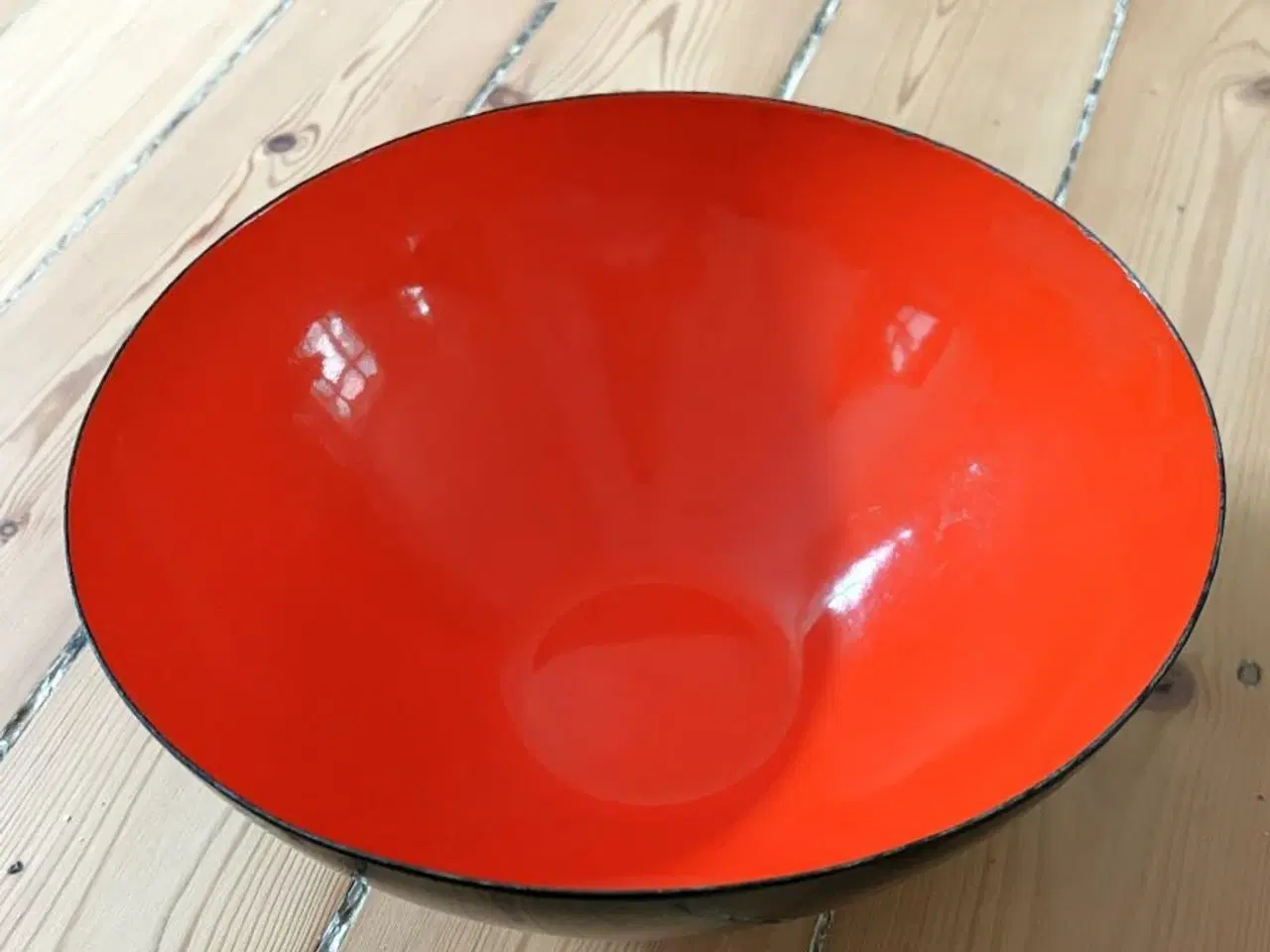 Billede 5 - Original orange/rød Krenit-skål med emalje