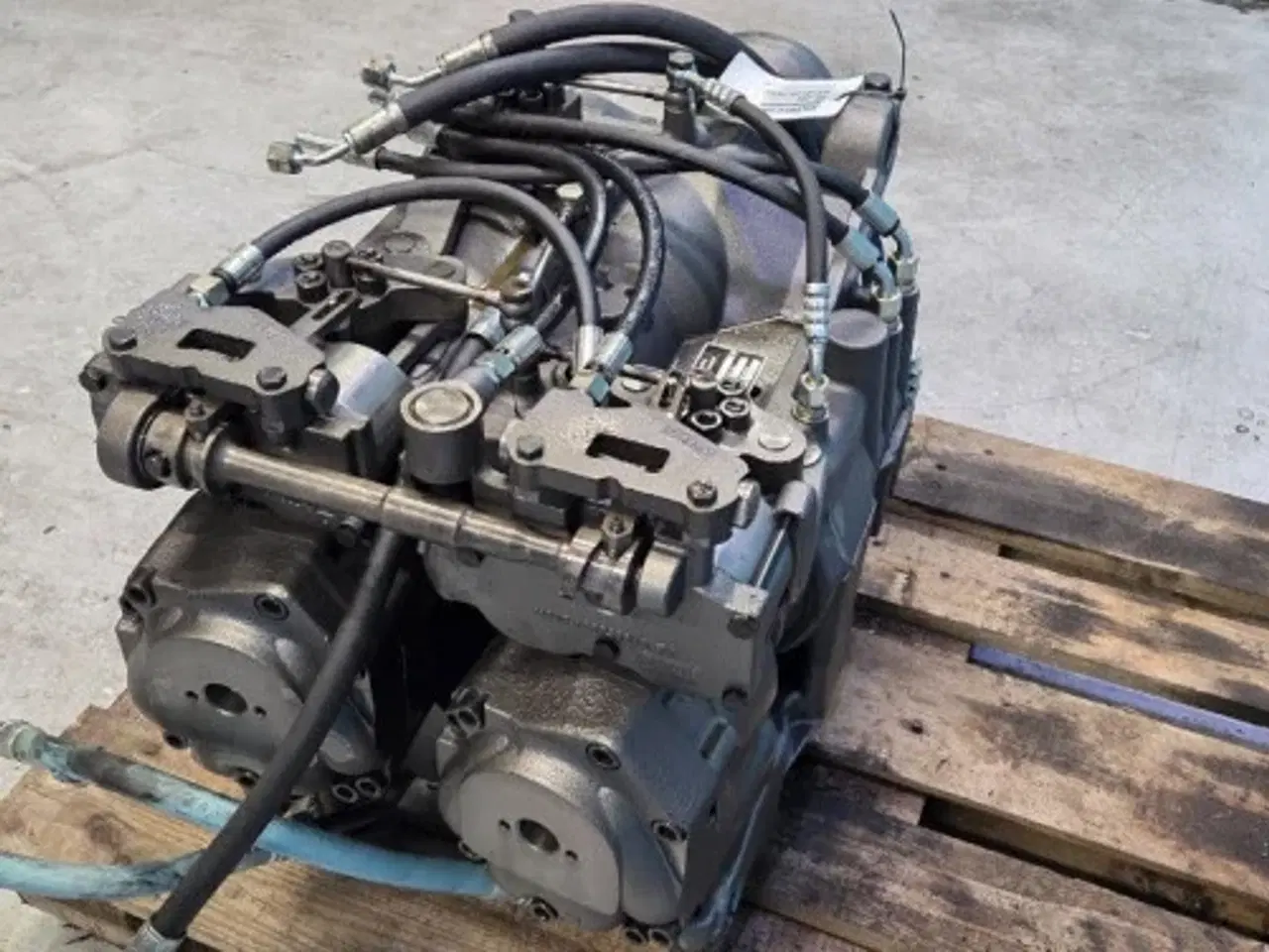 Billede 3 - Valtra S394  ML260 Transmission 009995400000A  