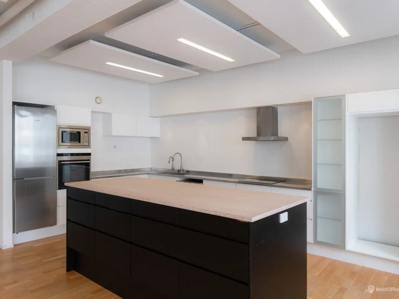 Billede 13 - Centralt og lyst kontorlejemål 50 meter fra metro