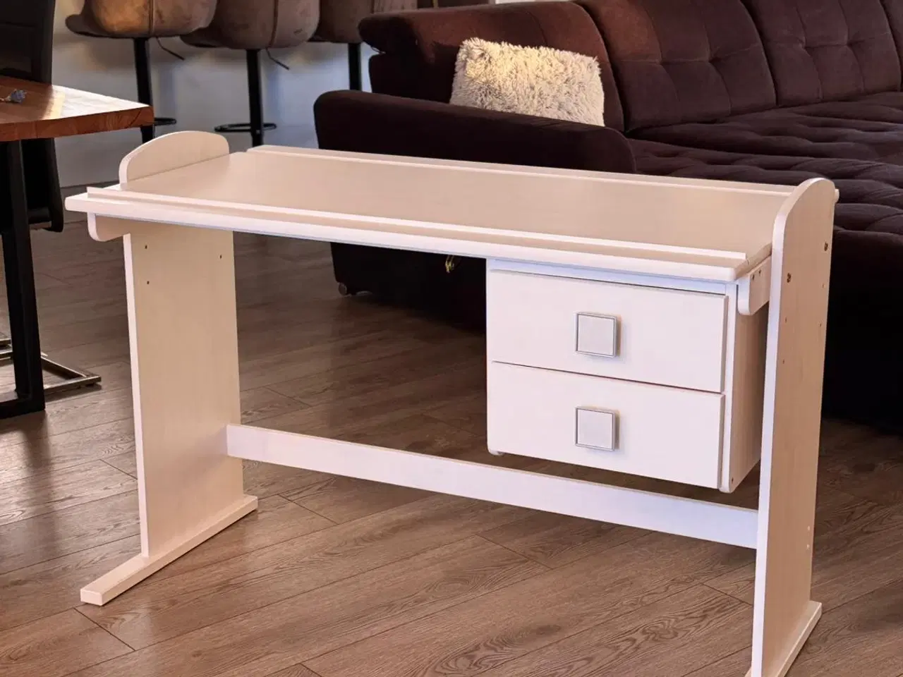 Billede 4 - Tegne-/skrivebord til børn med justerbar bordplade