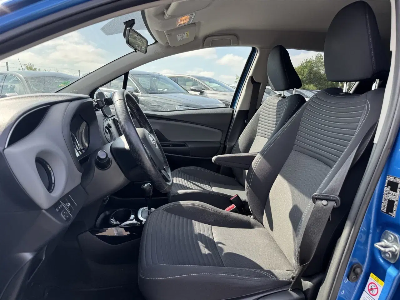Billede 6 - Toyota Yaris 1,5 Hybrid H2 Style E-CVT 100HK 5d Trinl. Gear
