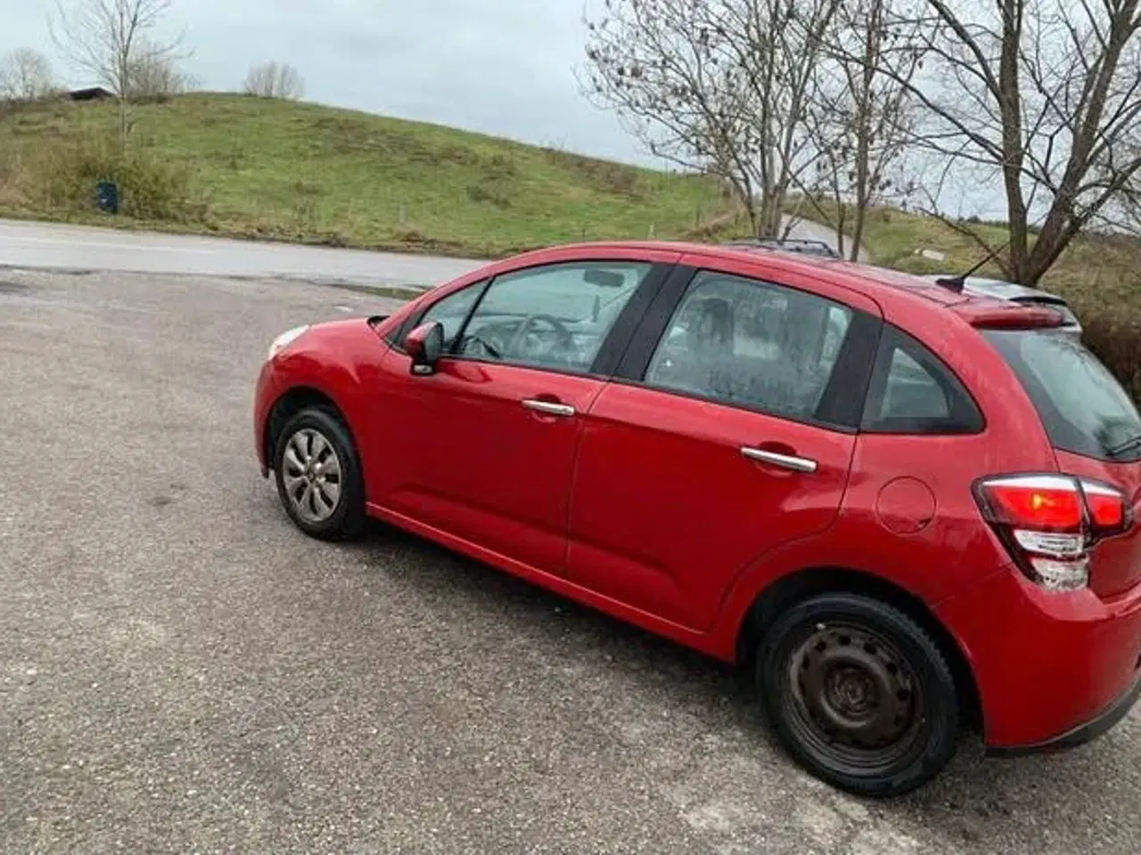 Billede 5 - Citroen c3 fra 2014 1,4. 4-dørs M. Bagklap Halvårl