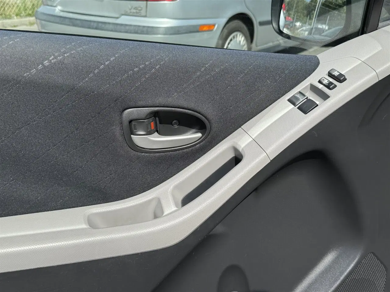 Billede 8 - Toyota Yaris 1,4 D-4D Linea Sol 90HK 5d