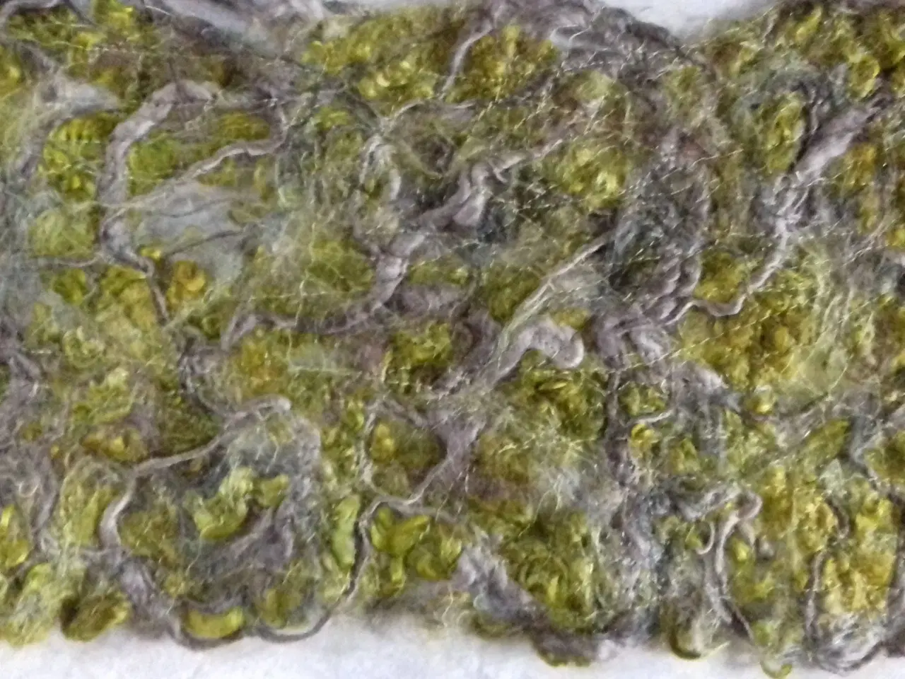 Billede 2 - Tørklæde i kogt uld 