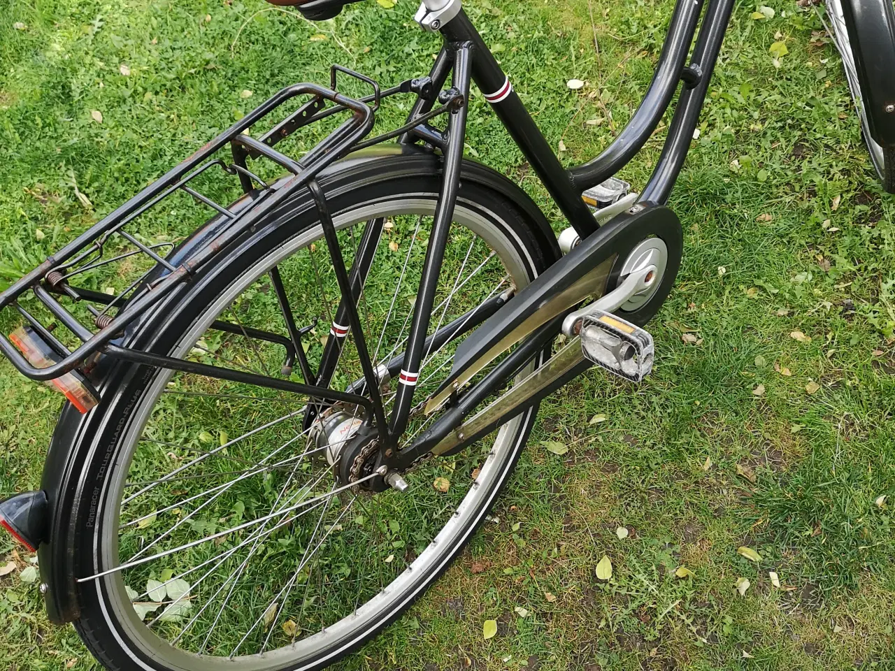 Billede 10 - SCO 28" 53 cm høj 7 gear. Løs 2 nøgle. Nyt dæk. Ny