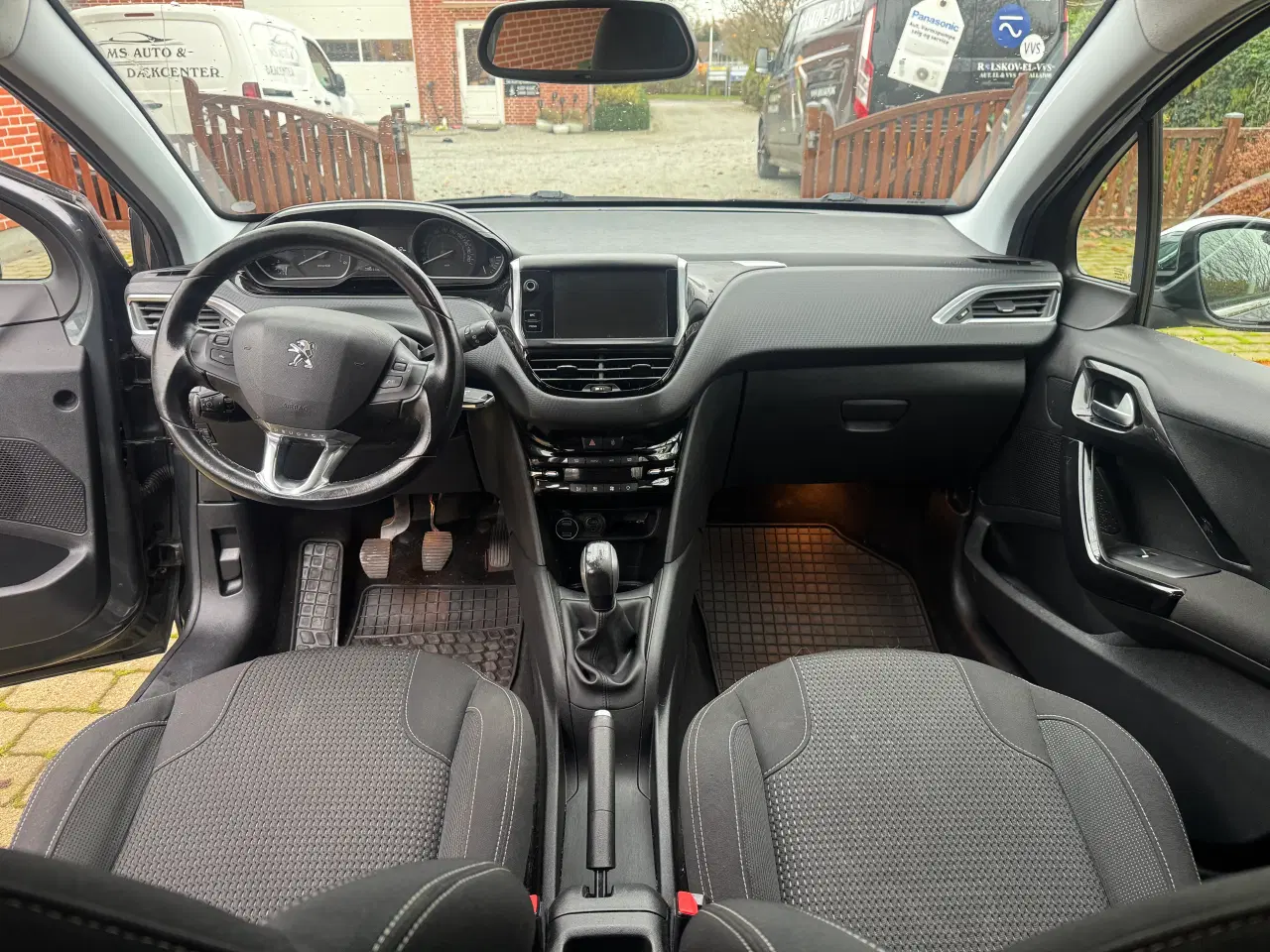 Billede 7 - Peugeot 208 1.6 Bluehdi allurre sky