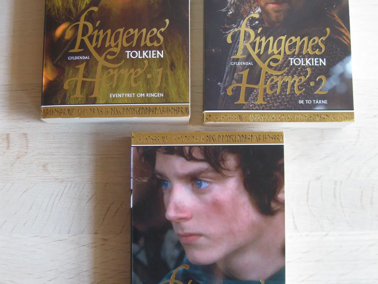 Billede 1 - Tolkien- Ringenes Herre - bind 1-3 ;-)