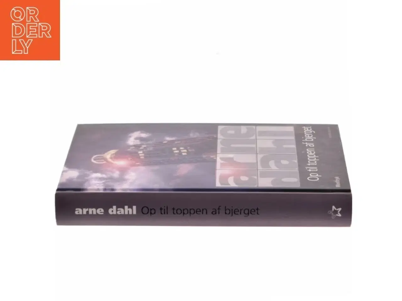 Billede 2 - Op til toppen af bjerget af Arne Dahl (f. 1963) (Bog)