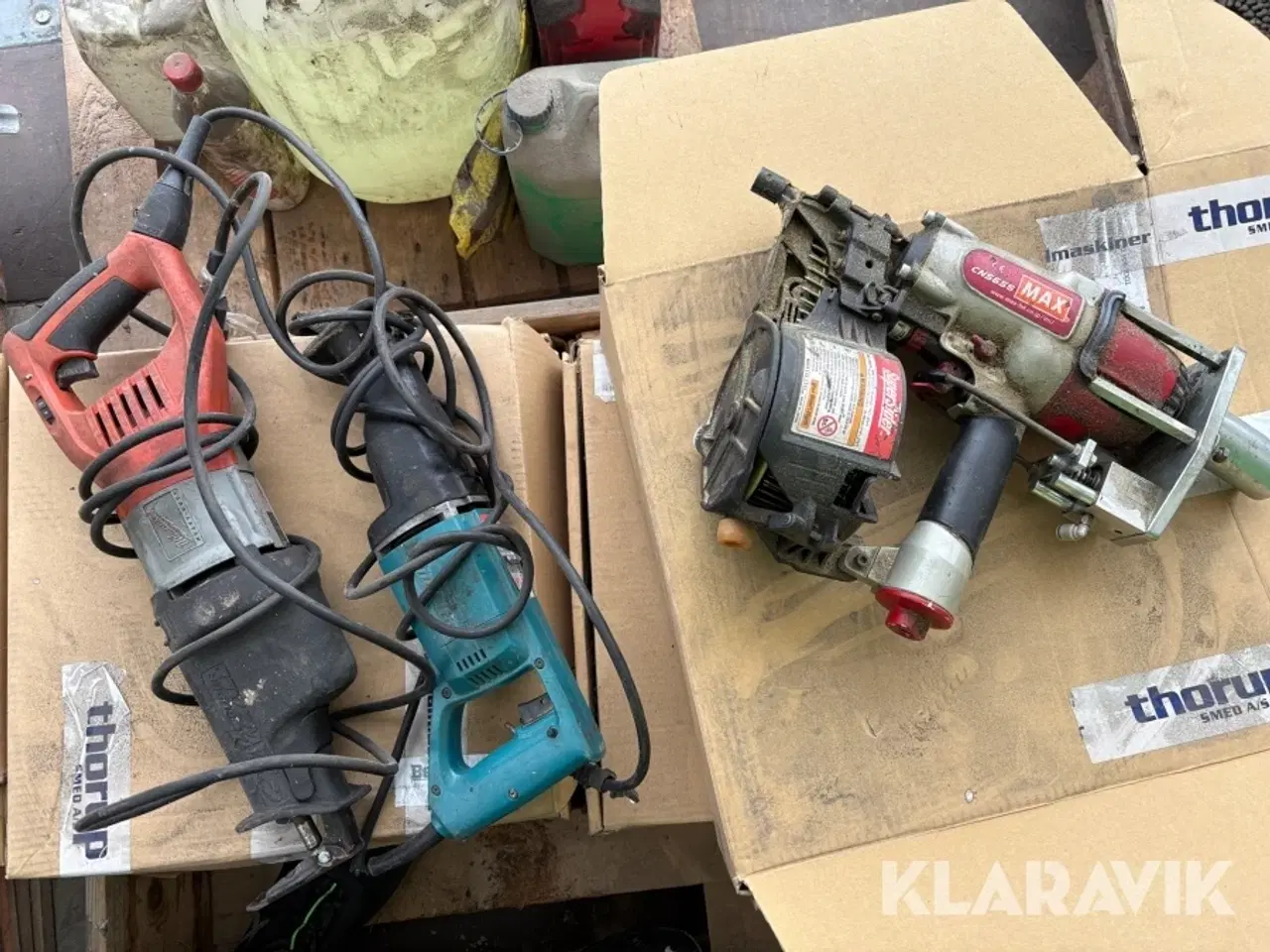 Billede 1 - Sømpistoler Makita og Milwaukee 7 styk med cirka 30 kasser assorterede søm
