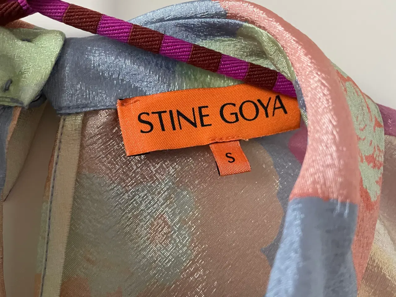 Billede 4 - Stine Goya bluse