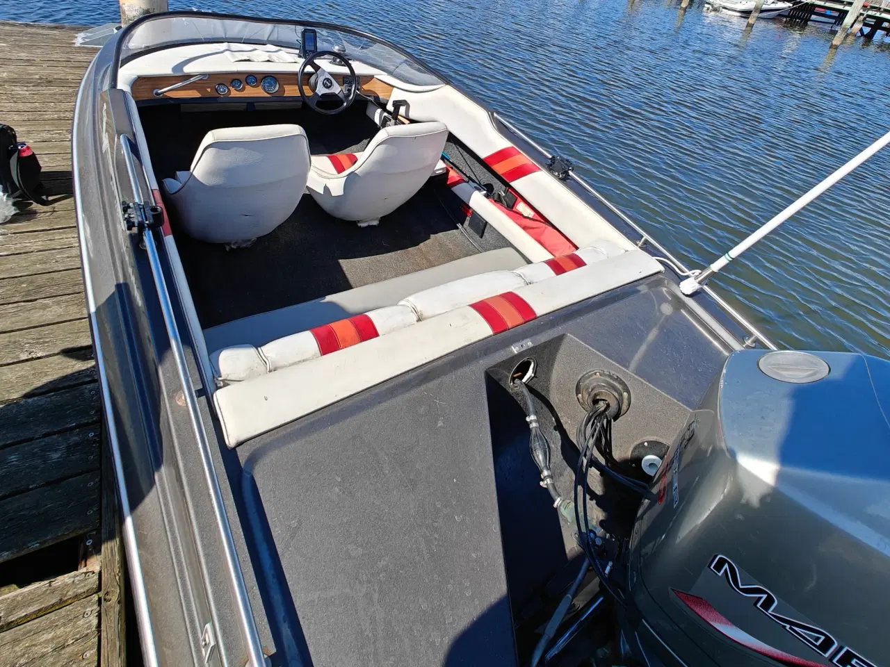 Billede 2 - Speedbåd med 100hk og bådtrailer