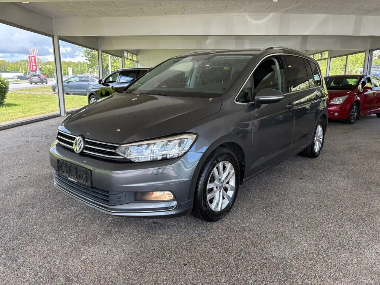 Billede 1 - VW Touran 1,8 TSi 180 Highline DSG 7prs