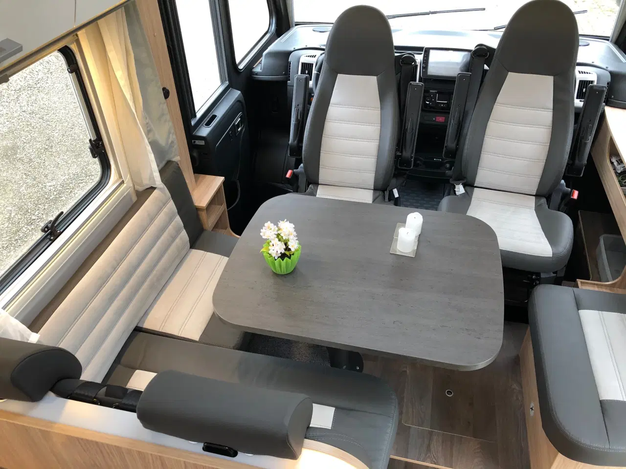 Billede 3 - Sundlight I68 Helintegreret.