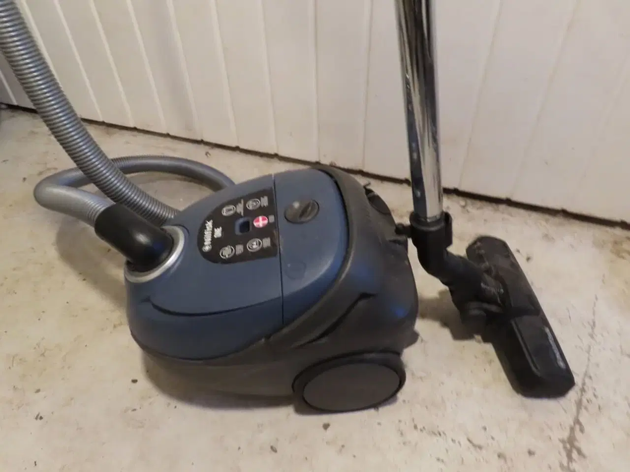Billede 3 - Støvsuger, NILFISK ONE