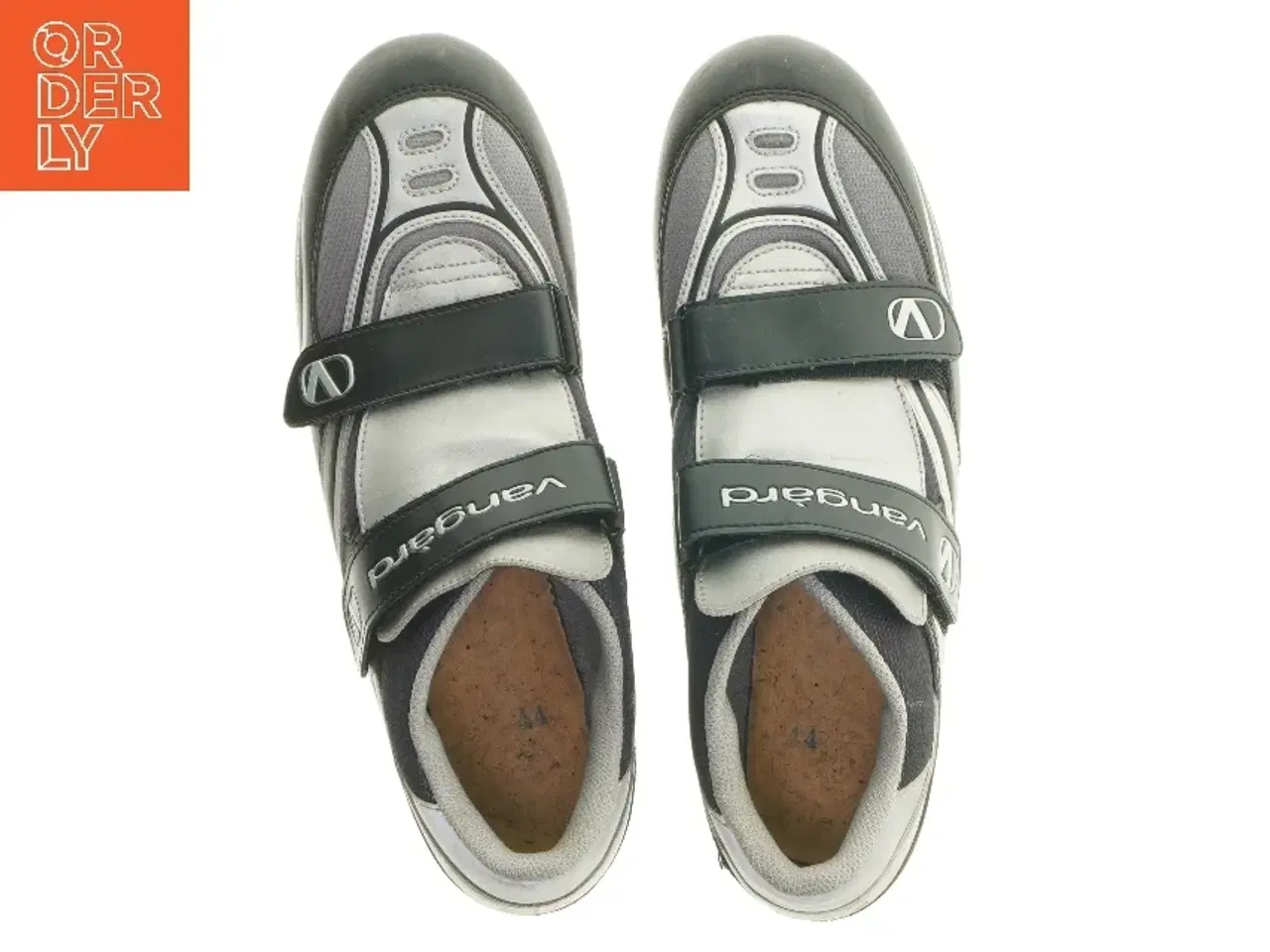 Billede 4 - Cykelsko fra Vangård (str. 44)