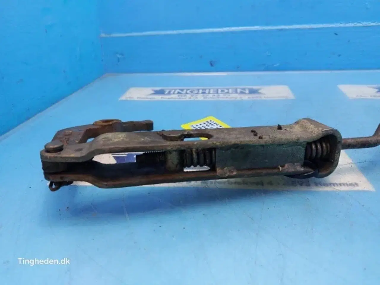 Billede 11 - Massey Ferguson 690 Differentialespærrepedal 1679444M1