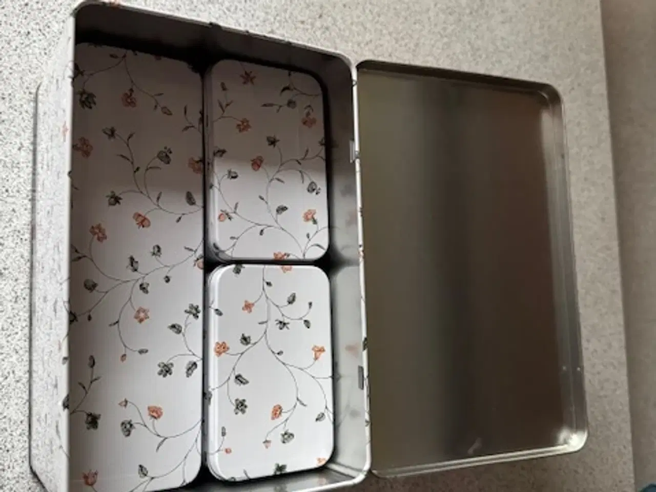 Billede 5 - Metalæsker 6 stk.