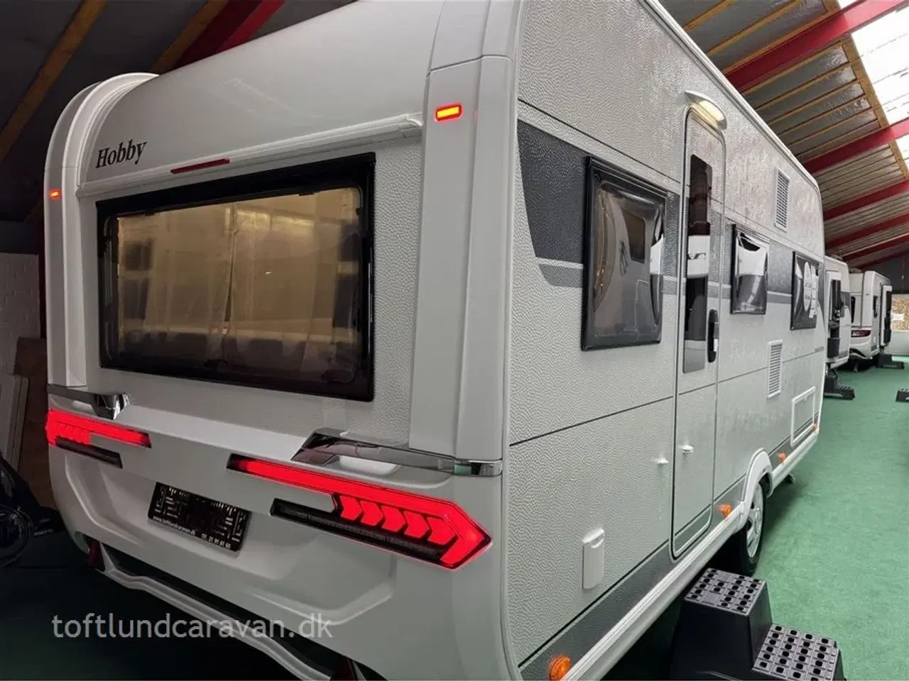 Billede 3 - 2026 - Hobby Excellent Edition 495 UL   Mest populære vogn med enkeltsenge. NY 2026 MODEL, PÅ LAGER, klar til omgående levering.