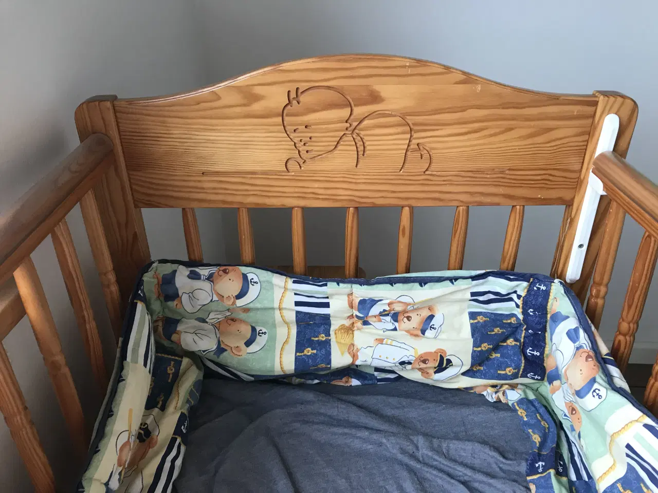 Billede 3 - Tremmeseng