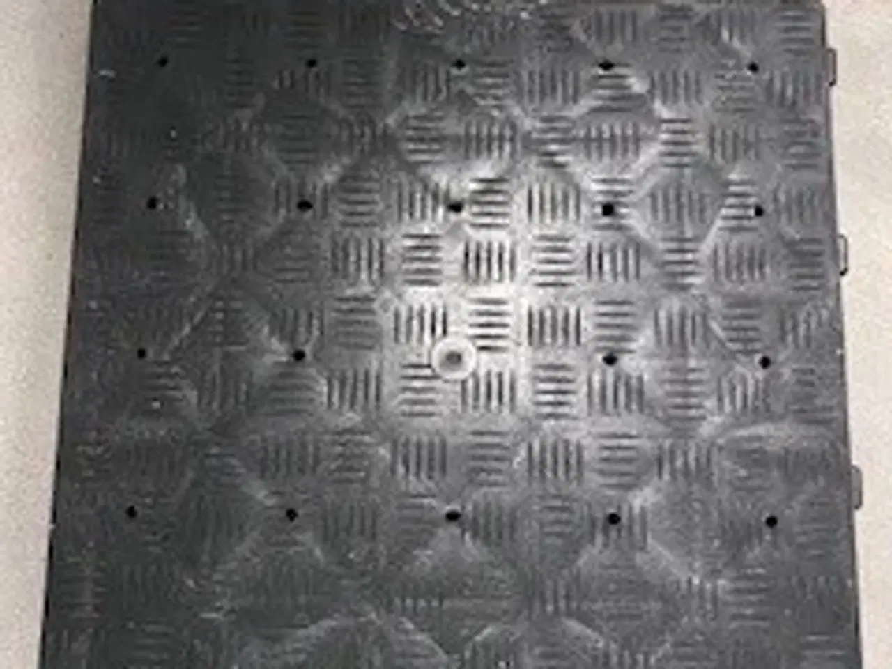 Billede 1 - Gulv i plastik