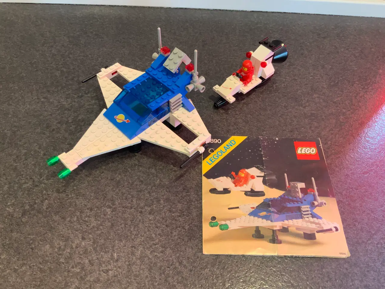 Billede 1 - Lego space 6890