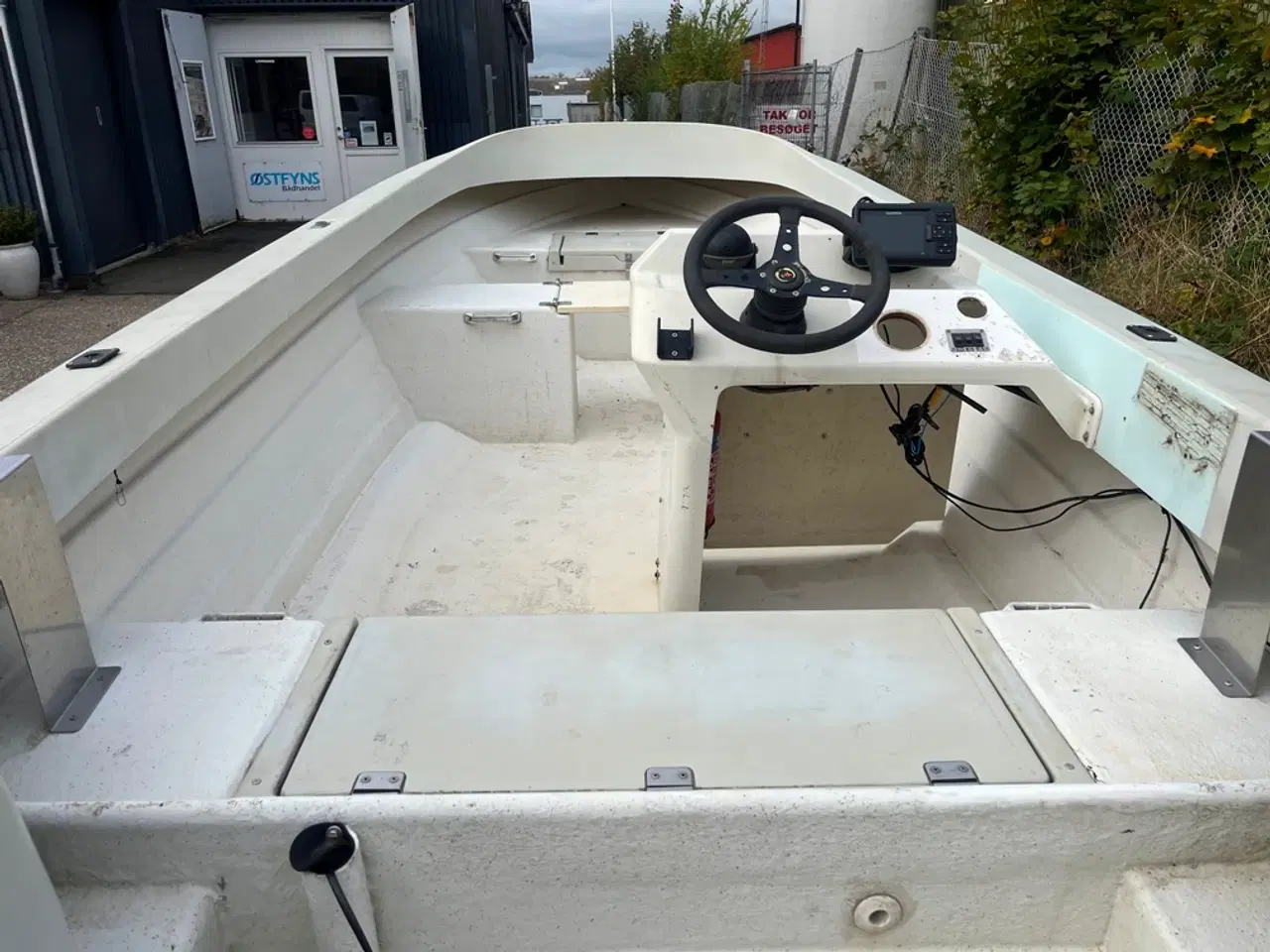 Billede 5 - 17-fods Crescent 499 uden motor og trailer