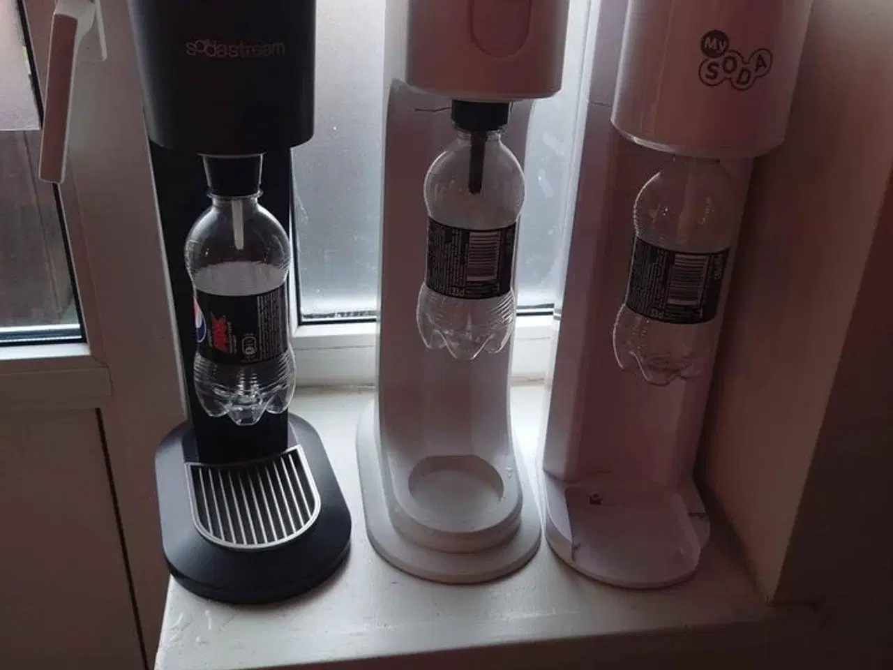 Billede 1 - Brug en almindelig sodavands flaske på Sodastream 