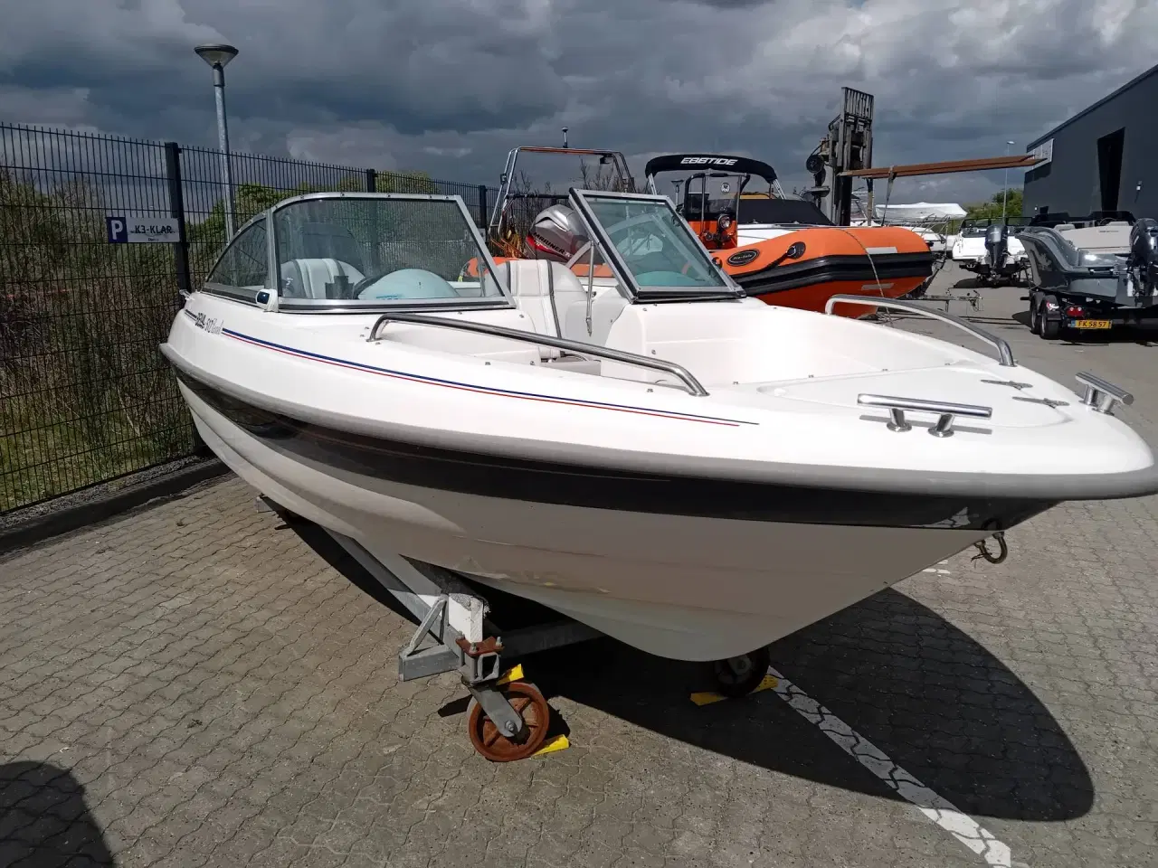 Billede 10 - Bella 512 Excel Bowrider m/100hk Mercury 4-takt efi