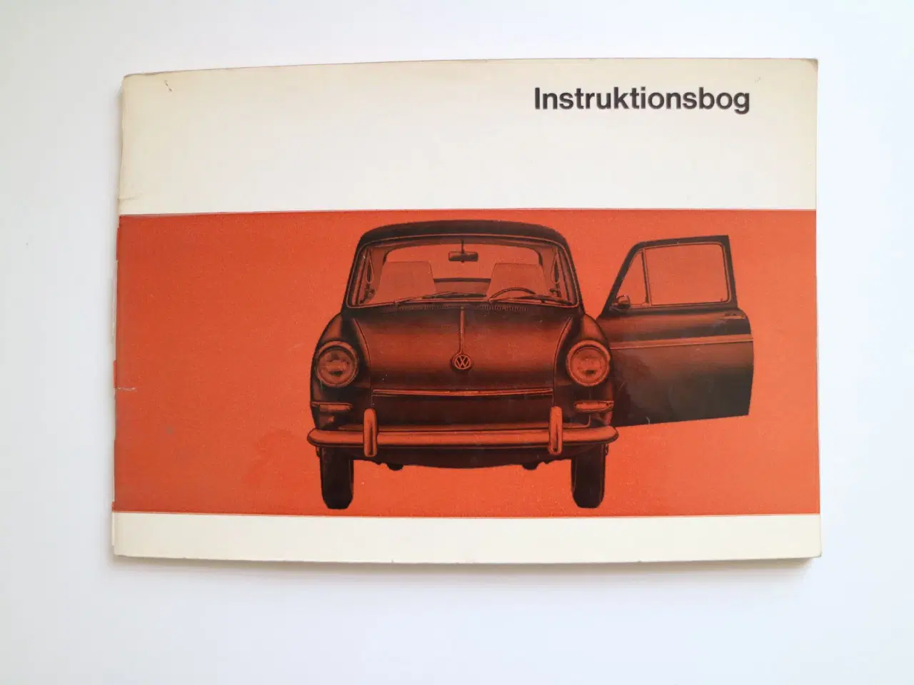 Billede 1 - Instruktionsbog til VW 1600 - årgang 1968