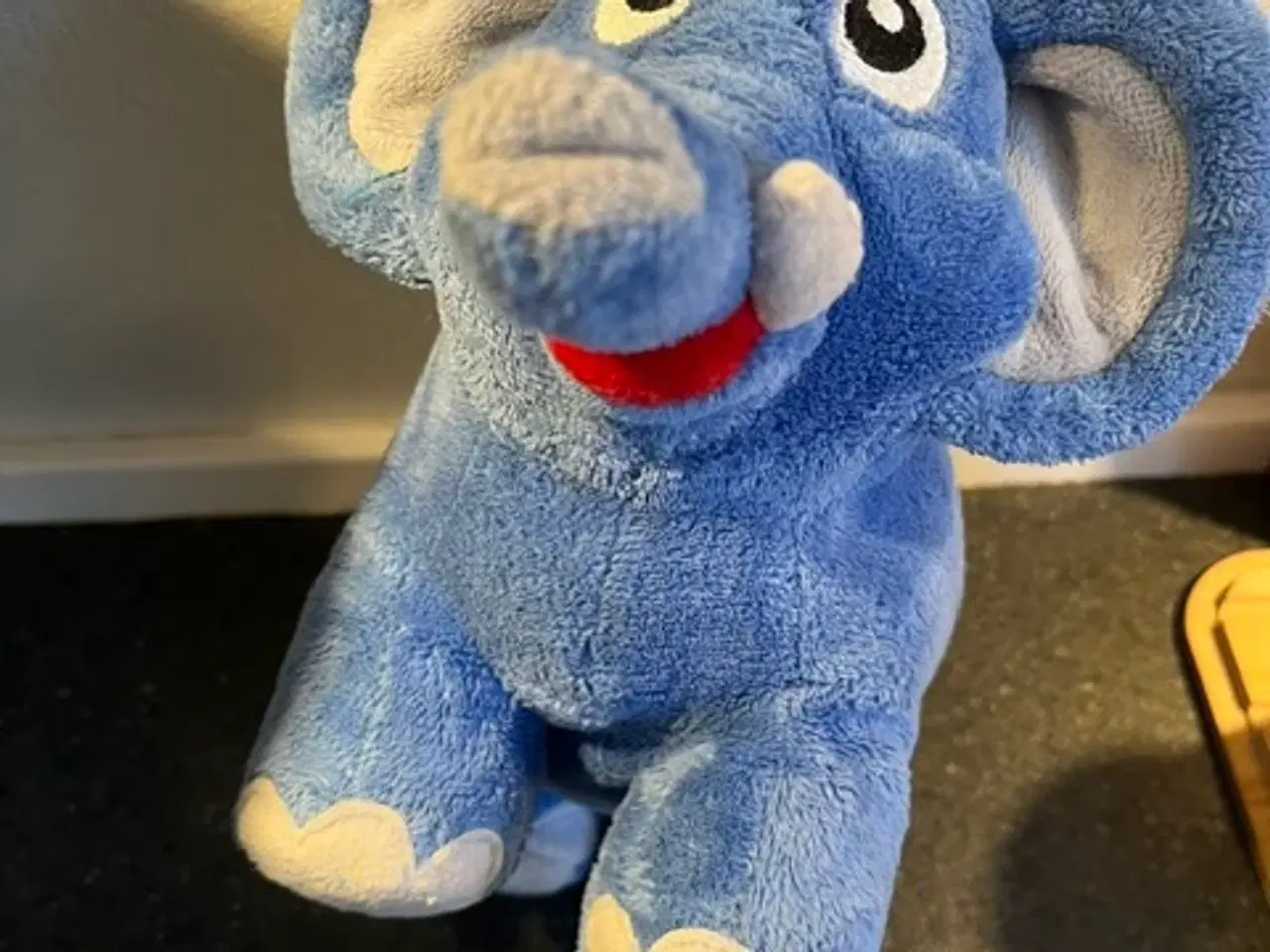 Billede 2 - Klassisk Bodil-bamse, Far til Fire – blød elefant