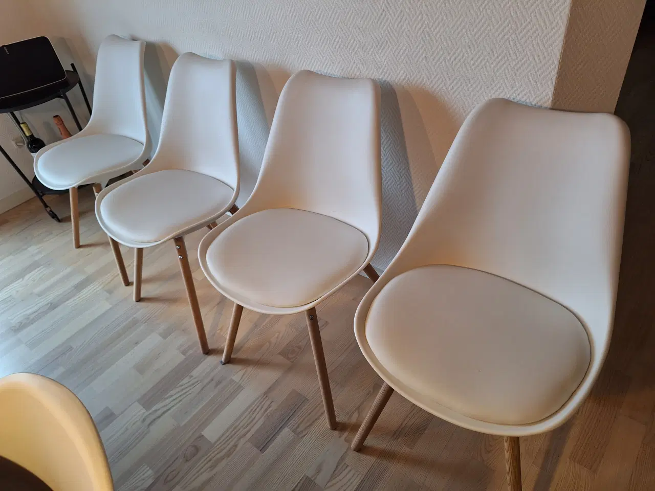 Billede 4 - Kastrup spisebordstol fra Jysk