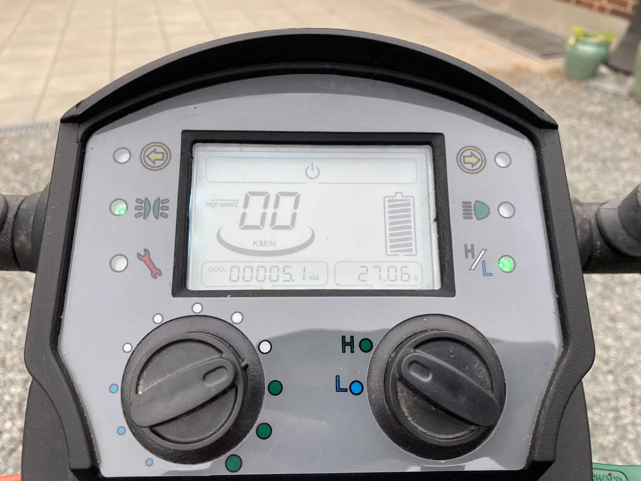 Billede 2 - El scooter kun kørt 5 km