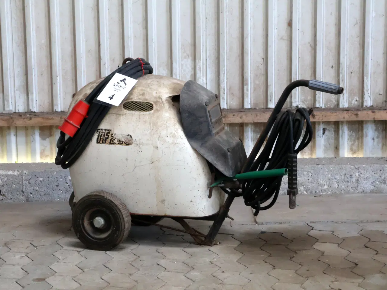 Billede 1 -  Esab TF200 pindsvejser