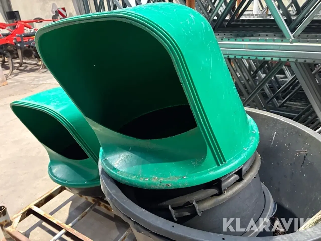 Billede 6 - Fodertrug 7 styk