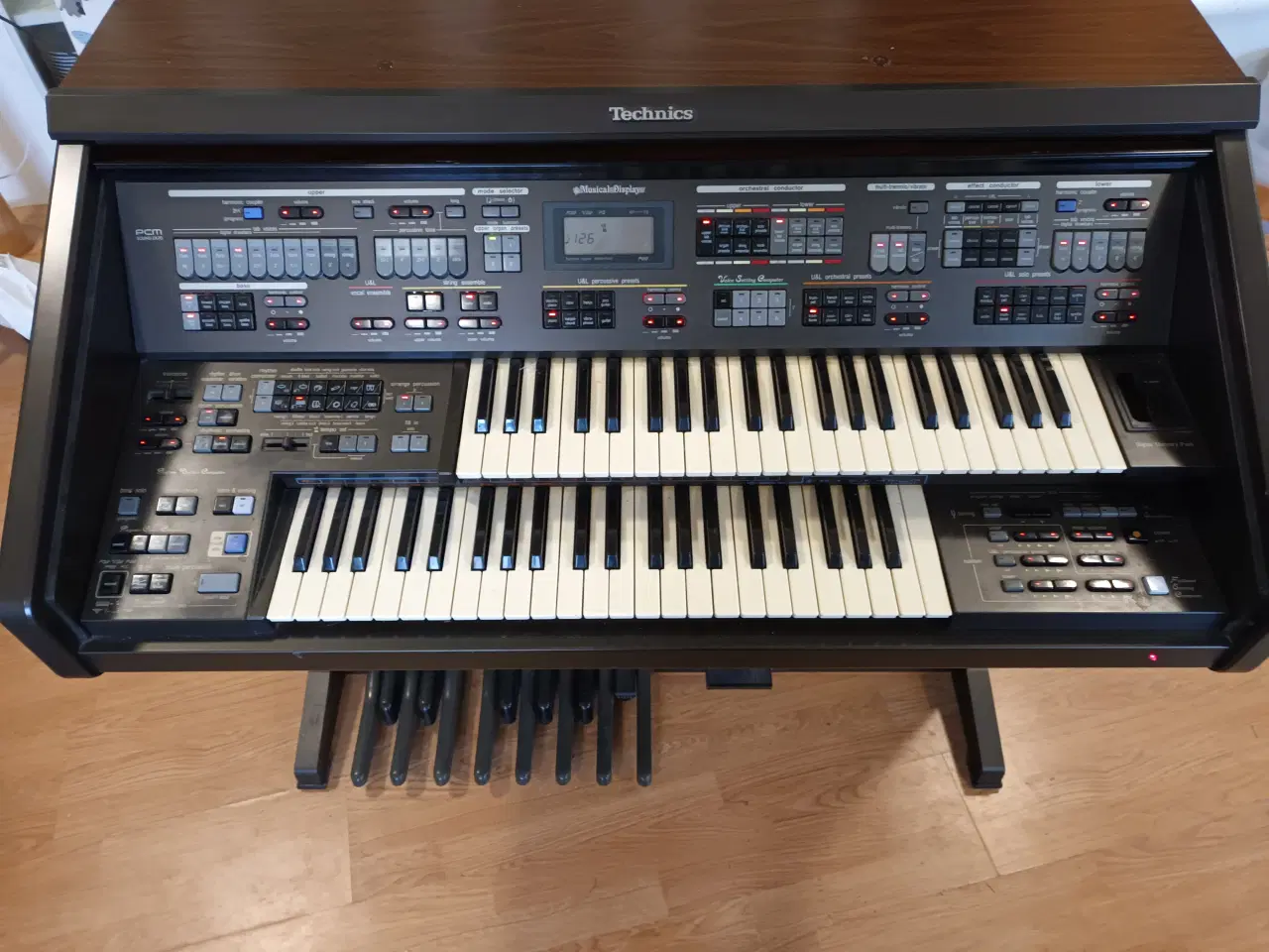 Billede 1 - Elorgel Technics EX70