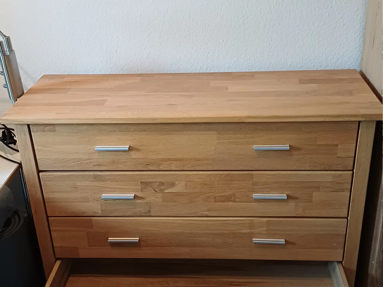 Billede 2 - Kommode med 5 skuffer
