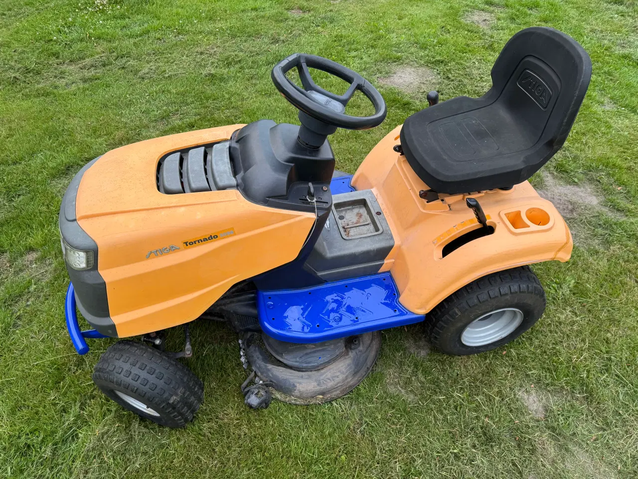 Billede 2 - Stiga Tornado havetraktor