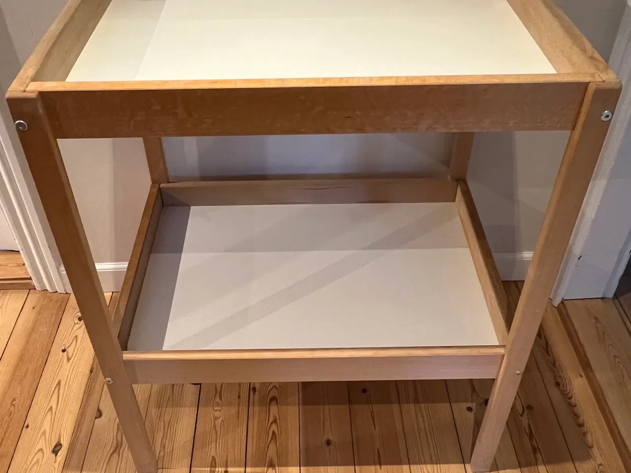 Billede 2 - Puslebord