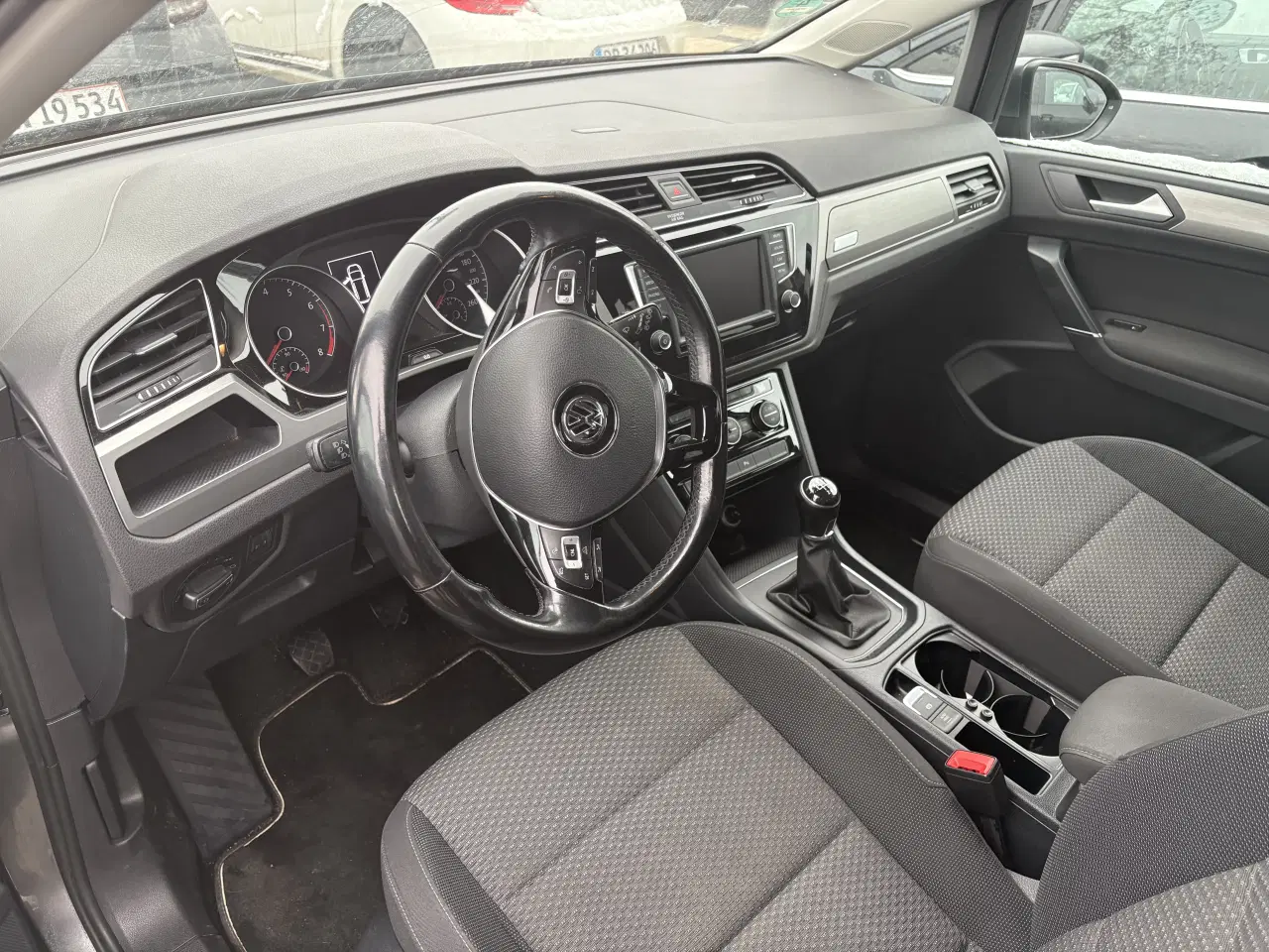 Billede 8 - 2017 VW Touran 7 personers 